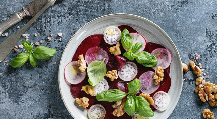 קרפצ'יו סלק בתיבול דבש ובלסמי