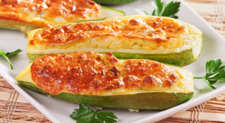 זוקיני ממולא גבינה