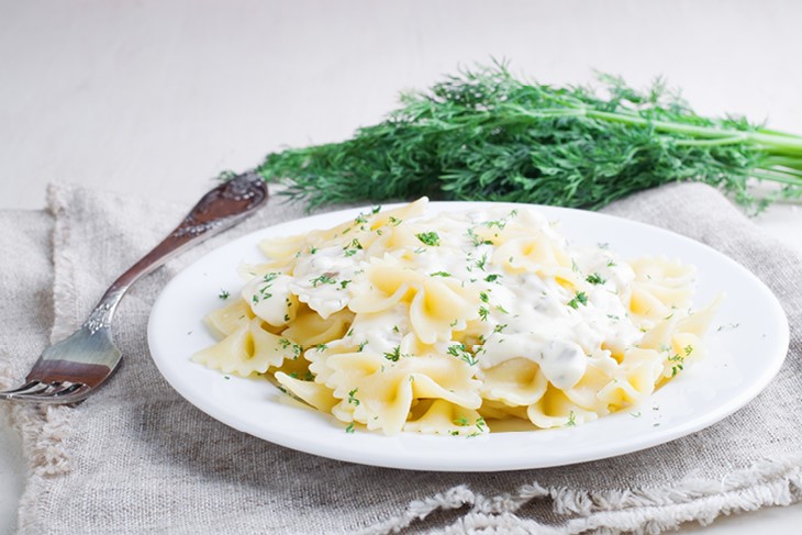 איך להסמיך רוטב פסטה על בסיס שמנת?