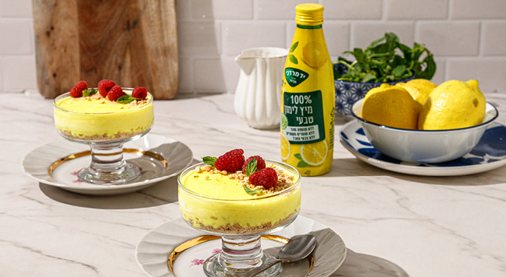 קינוח קרם לימון עם שברי עוגיות