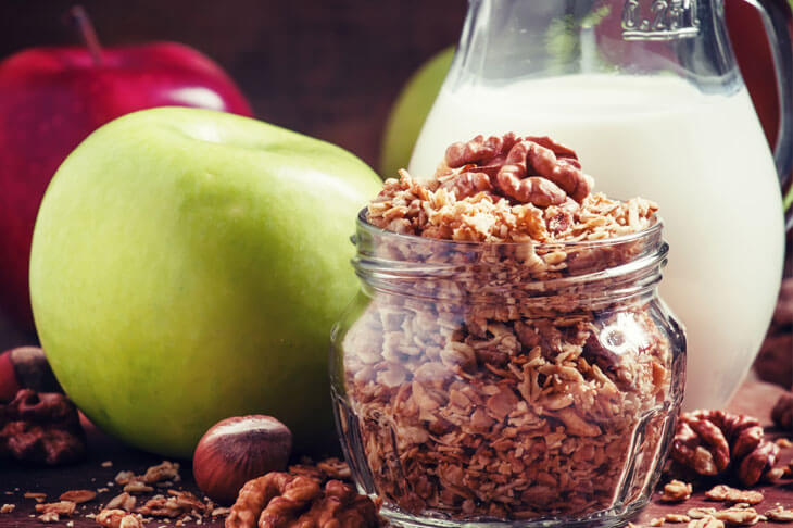 תפוח ירוק, קרם פרש, גרנולה וקונפיטורה