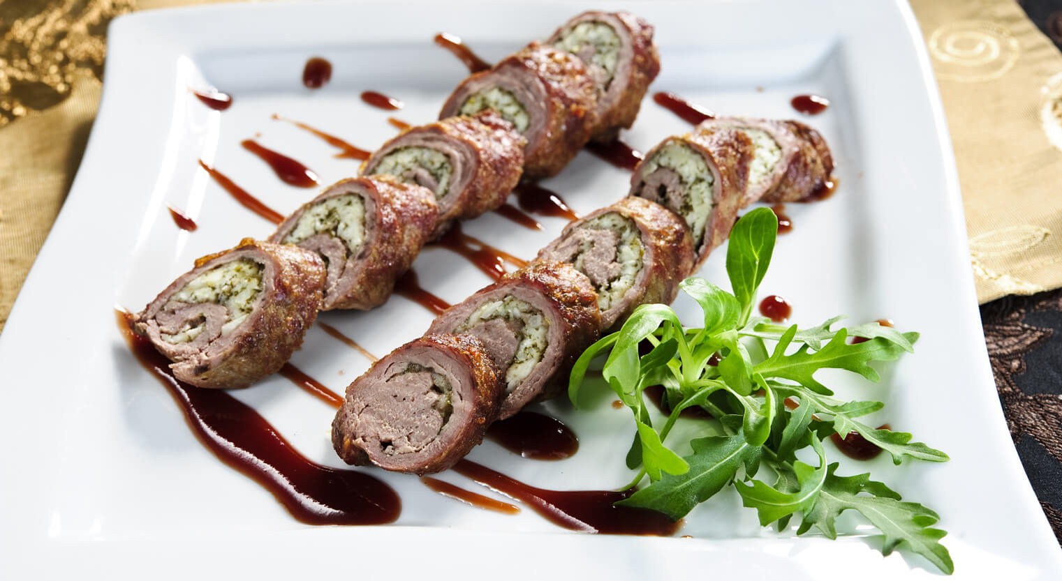 גלילות סינטה עם טריאקי ובצל ירוק